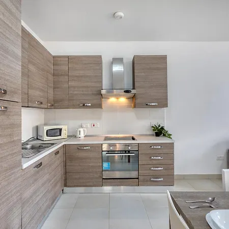 Lejlighed New - 2br Side By Sf Homes *